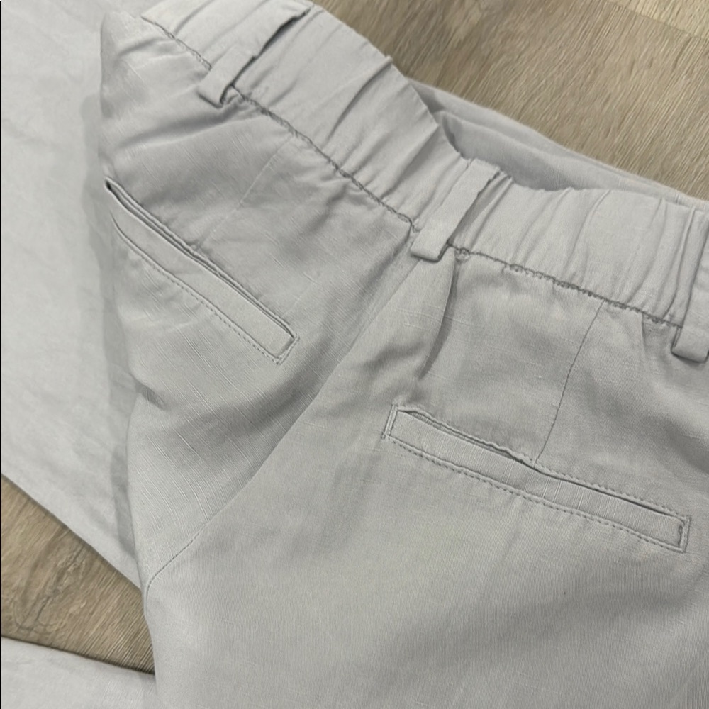 H&M Light Blue Pleated Trousers - Picture 9 of 9